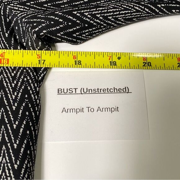 Maurices Lightweight Boho Embroidered Elastic Waist Blouse Women's Size XS - Picture 4 of 16